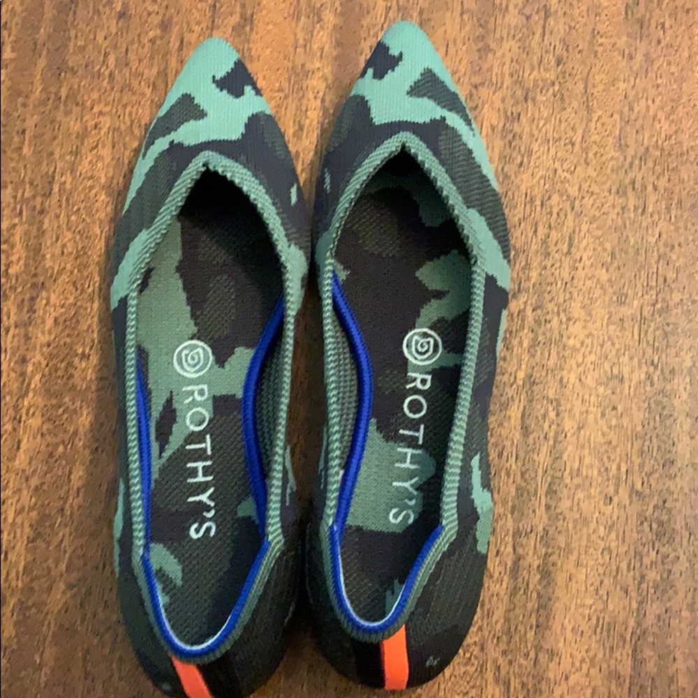 Rothy’s 7.5 camo flats, NWOT